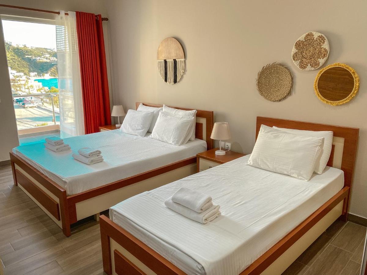 Aljur Hotel Himare Exterior foto